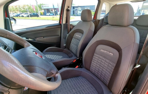 Imagem 8 de 15 de Fiat Idea 2013 1.8 16v Adventure Flex Dualogic 5p