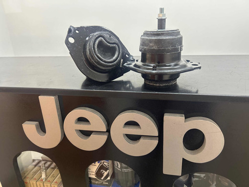 Base De Motor De Jeep Grand Cherokee 4g 2011 2012 2013 2014