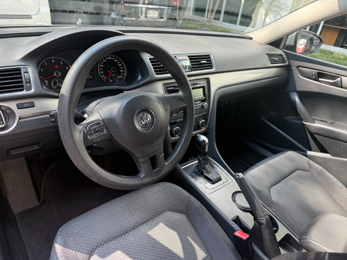 Volkswagen Passat 2.5 Sportline At