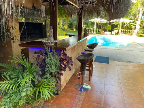 Imagen 24 de 30 de Casa En Venta En Beverly Hills