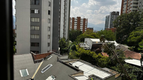 Apartamento Para La Venta En El Poblado Loma De Los Gómez