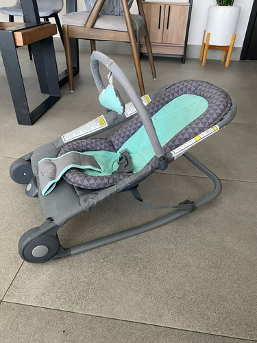 Silla Mecedora Para Bebé Con Vibración Summer Bouncer 