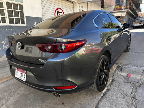 Mazda 3 Versión Signature (la Más Equipada Con Turbo)