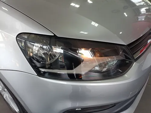 Volkswagen Polo 5p L4/1.6 Man
