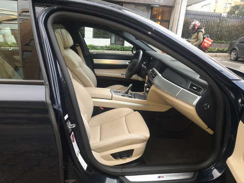 BMW Serie 7 3.0 740i F01