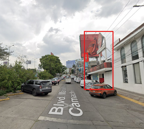 Local Comercial En Zona De Alto Flujo Florida / Satélite