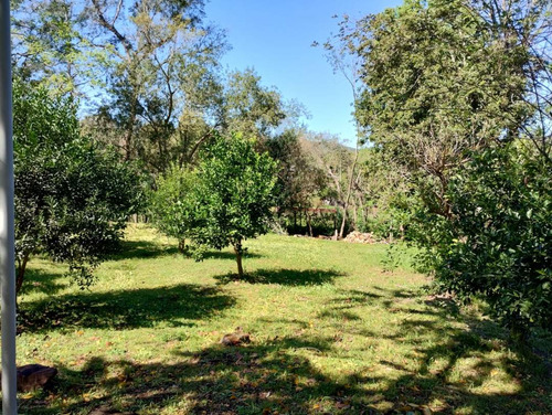 Amplio Terreno Con Casa