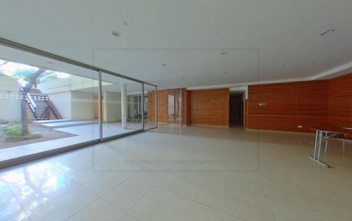 Imagen 24 de 30 de Piso Único En Belgrano Barrancas 4 Dormitorios Con Baño Completo En Suite Parrilla Pileta