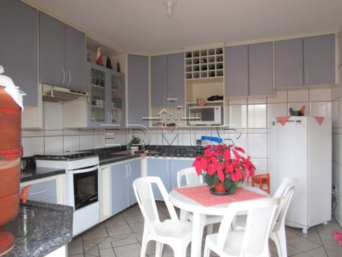 Sobrado - Jardim Santo Antonio - Ref: 23307 - V-23307