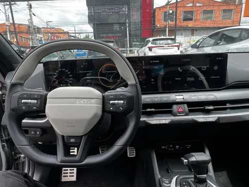 Kia K4 Gt Line 2025