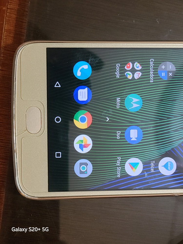 Moto G5 Plus 32 Gb Oro Fino 3 Gb Ram (Usado)