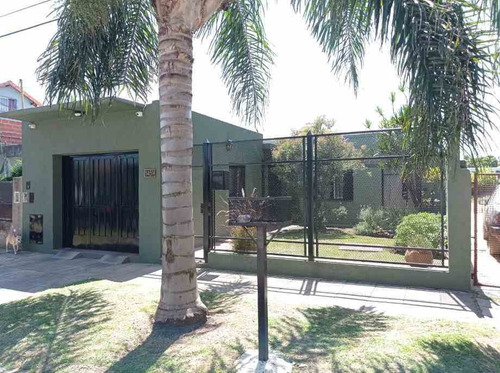 Imagen 1 de 14 de Casa En Venta En Ituzaingo Norte