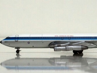 Avion Boeing 707-320b De Australian Air Force Escala 1:400