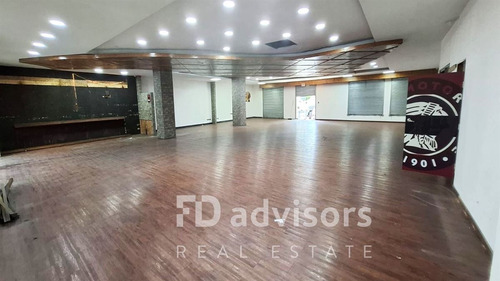 Local Comercial 140 M2 - Las Condes
