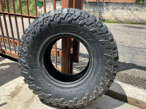 Caucho Amp Muterrain 35x12.5 R16