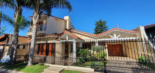 Imagen 21 de 30 de Venta Chalet 5 Ambientes Ciudad Evita.
