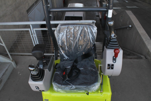 Miniexcavadora 1 Tonelada 11 Hp Yuchai E12 Canopy