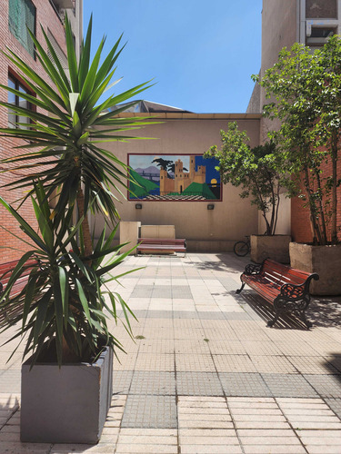 Arriendo Bellas Artes Con Ggcc Incluidos (79580)