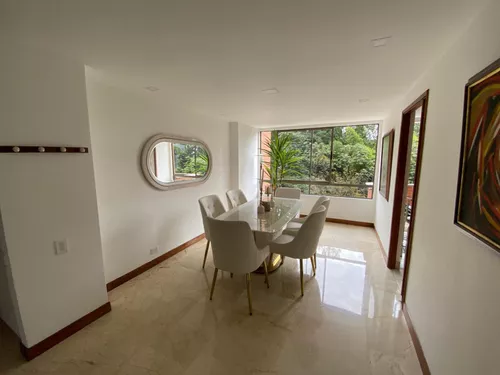 Apartamento En Venta En El Poblado, La Calera. Cod V12467