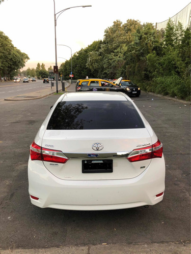 Toyota Corolla 2015 1.8 Xli Mt 140cv