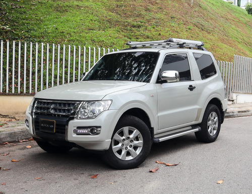 Mitsubishi Montero 3.5 Hard Top