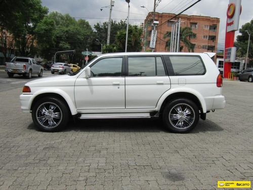 Mitsubishi Nativa Mt 3000cc 4*4