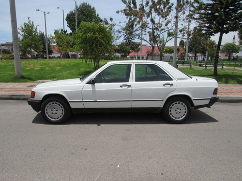 Mercedez Benz 190e 2.0 1984