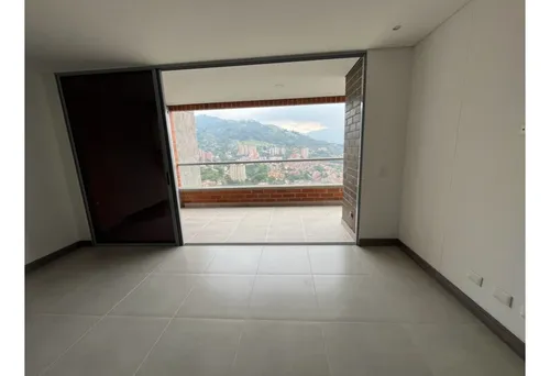 Apto Las Brujas Como Nuevo- 122 Mt2- 3 Alcobas + Estudio Balcón Terraz