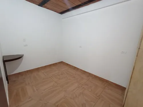 Apartaestudio En Arriendo Buenos Aires, Caunces De Oriente