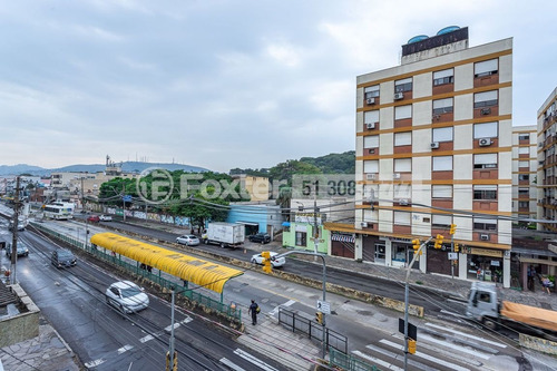 Imagem 12 de 28 de Apartamento, 1 Dormitórios, 88.97 M², Partenon - 218576