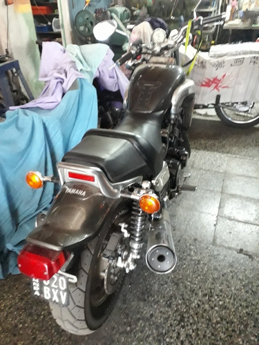 Imagen 2 de 5 de Yamaha V Max 1200