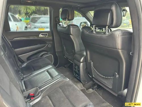 Jeep Grand Cherokee 6.4 Srt8