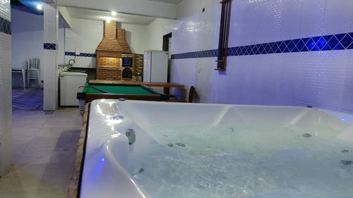 Casa Na Praia Com Piscina Aquecida, 2 Spa Com Hidromassagem Aquecidos, Ar Condicionado, Salão De Jogos, 2 Quadras Da Praia, Garagem Para 15 Ou Mais Carros,