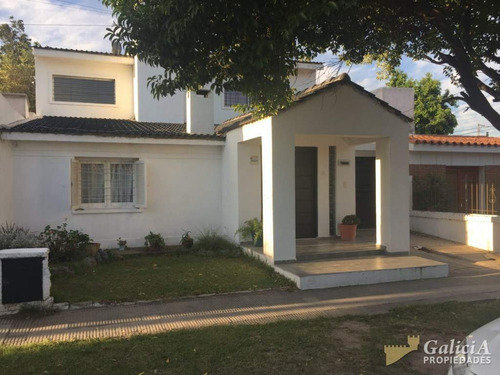 Oportunidad!! Vendo Casa Mas Un Departamento - Bº Matienzo