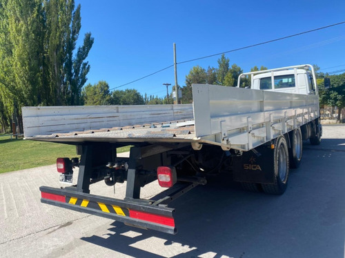 Volkswagen 17220 Planchada Sica 8mts 9000km Rentaltrucks