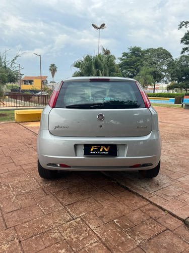 Fiat Punto 1.4 ELX 8V FLEX 4P MANUAL