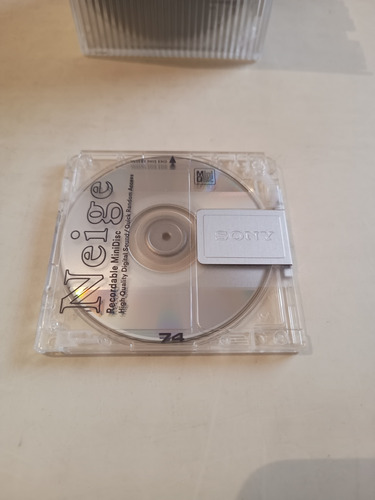 Case Md Acrílico Sony Neige Com 10 Unidades Transparente (Usado)