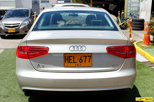 Audi A4 1.8t Berlina L4 88 A8m