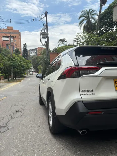 Toyota RAV4 2.0 Xle 4X2 Cvt
