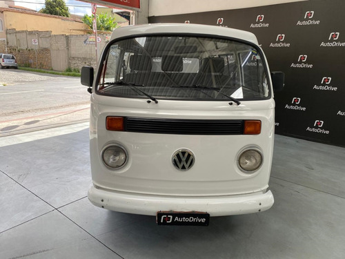 Volkswagen Kombi 1.6 MI STD 8V GASOLINA 3P MANUAL