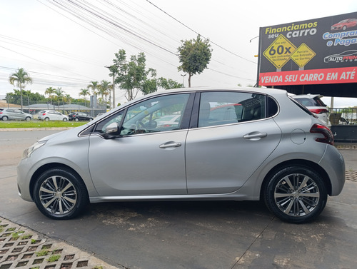 Peugeot 208 Peugeot 208 Griffe 1.6 16V (Flex) (Aut)