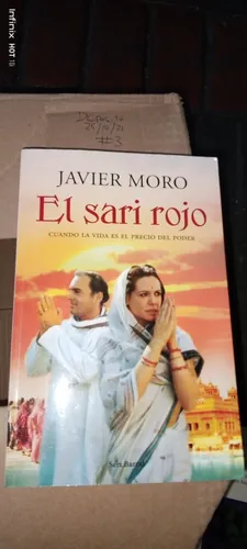 Libro El Sari Rojo. Javier Moro (Usado)