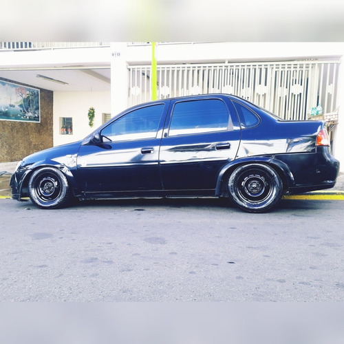 Chevrolet Corsa Classic Sedan