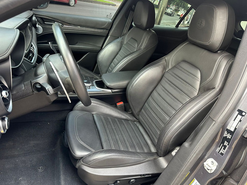 Alfa Romeo Stelvio 2022