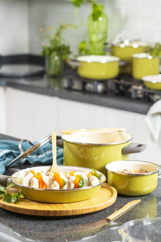 Imagen 6 de 10 de Batería De Cocina Cinsa Healthy Living Verde Olivo 10 Piezas