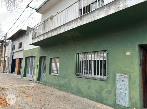 Casa 2 Dormitorios En Venta En Zona España Y Hospitales