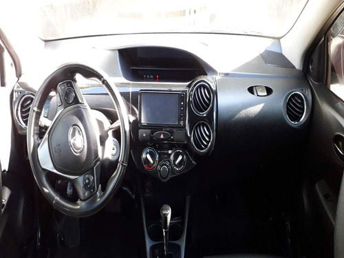 Imagem 7 de 14 de Toyota Etios Xls 1.5 16v At Flex