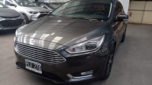 Imagen 2 de 14 de Focus Titanium 2.0 Mt 5p Forestcar Balbin #5