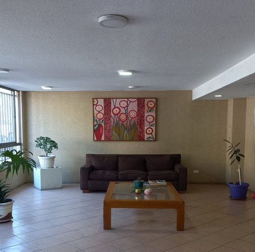 Departamento A 2 Cuadras Metro Santa Ana