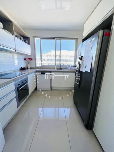 Imagen 6 de 24 de Emerald Apartamento En Venta - 3 Dormitorios + Den- Piscina - Mansa Penthouse Punta Del Este